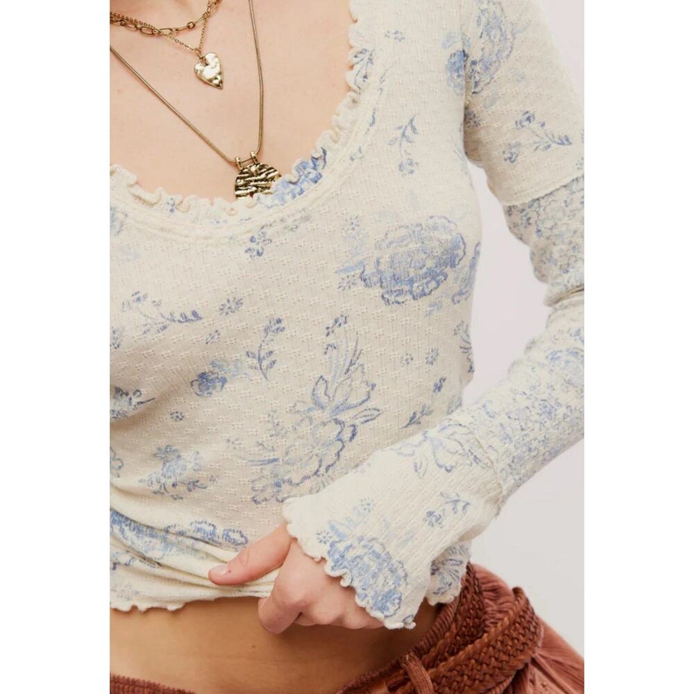 We The Free Clover Printed Thermal Blue Floral Lettuce Hem Womens S Granola girl - Picture 4 of 9